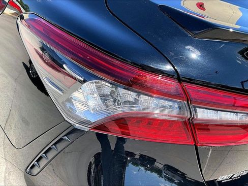 Used 2023 Toyota Camry XSE FWD image 25