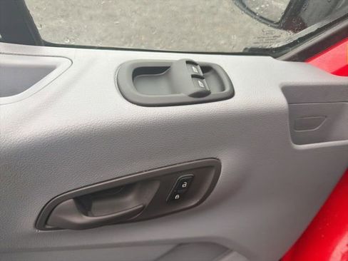 Used 2017 Ford Transit 150 XL image 11