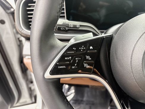 Certified 2026 Mercedes-Benz GLE 350 4MATIC image 11
