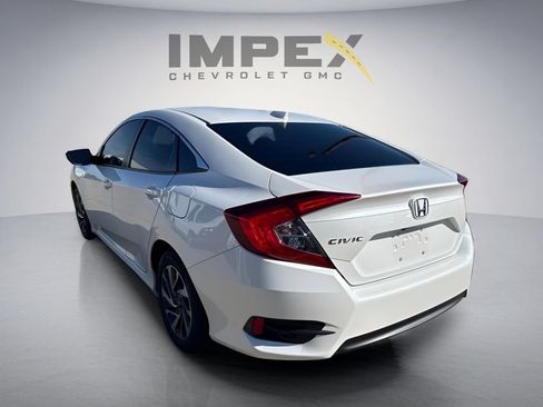 Used 2017 Honda Civic EX image 2