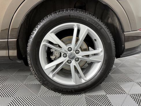 Used 2020 Audi Q3 2.0T Prestige AWD/4WD image 15