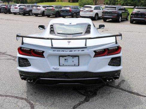 Used 2024 Chevrolet Corvette Stingray Preferred Cpe w/ Z51 Performance Package RWD image 4