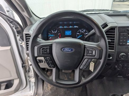 Used 2018 Ford F250 XL w/ Power Equipment Group image 8
