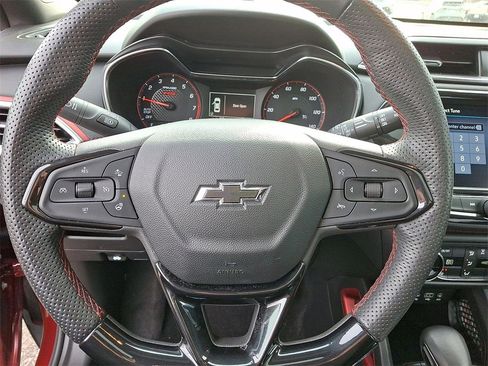 Certified 2023 Chevrolet TrailBlazer RS w/ Sun and Liftgate Package image 16