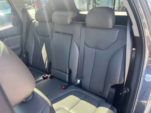 Used 2020 Hyundai Santa Fe Limited AWD/4WD image 18