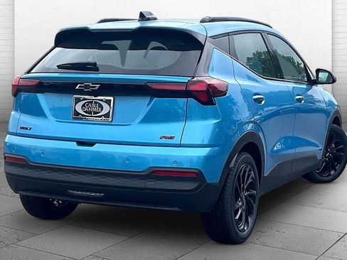 New 2027 Chevrolet Bolt RS w/ Technology Package FWD image 12