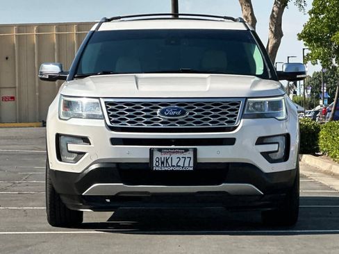 Certified 2017 Ford Explorer Platinum AWD/4WD image 11