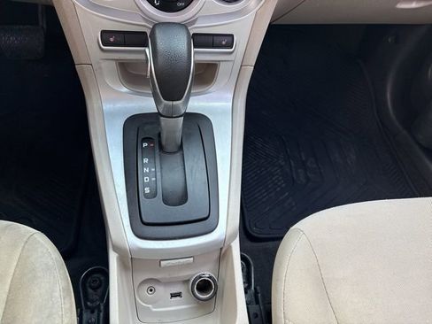 Used 2019 Ford Fiesta SE w/ Cold Weather Package image 17