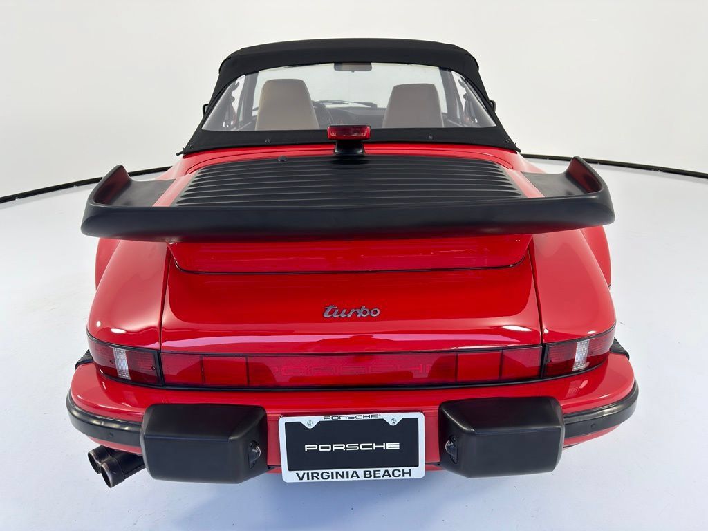 Used 1987 Porsche 911 Carrera RWD image 11