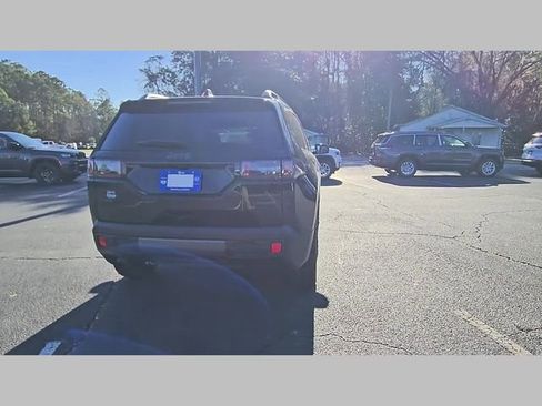 New 2026 Jeep Cherokee Limited image 32