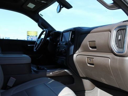 Used 2019 Chevrolet Silverado 1500 RST AWD/4WD image 20