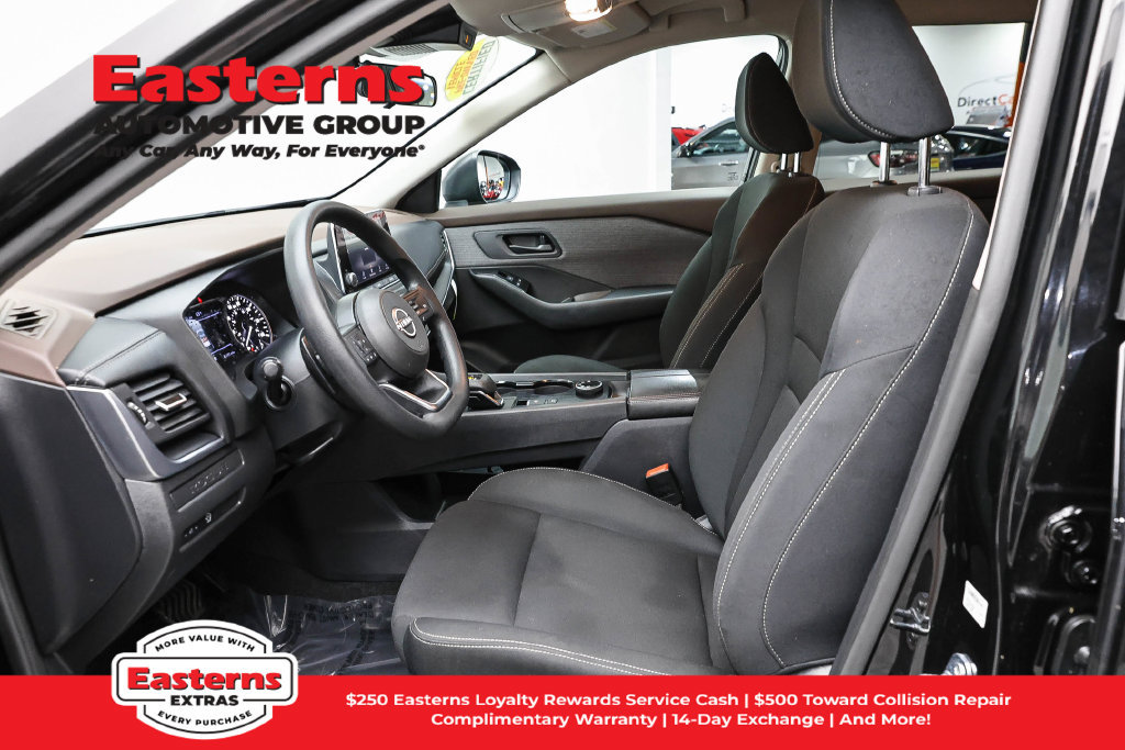 Used 2023 Nissan Rogue S AWD/4WD image 15