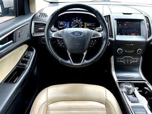 Used 2019 Ford Edge SEL w/ Equipment Group 201A FWD image 22