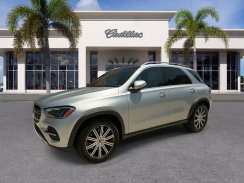 Used 2024 Mercedes-Benz GLE 350 4MATIC image 7