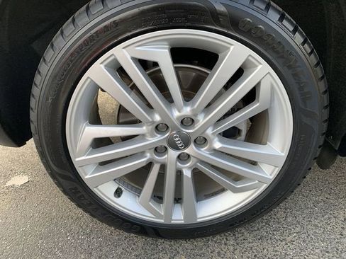 Used 2019 Audi Q5 2.0T Premium Plus w/ Premium Plus Package image 34