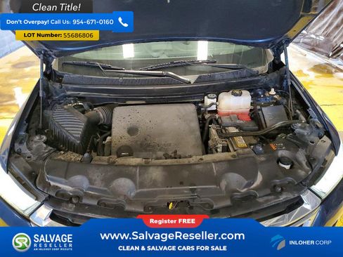 Used 2022 Chevrolet Traverse LS FWD image 16