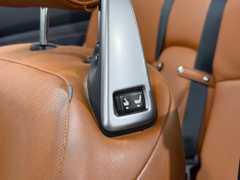 Used 2014 Lexus IS 250C w/ Luxury Package RWD image 37