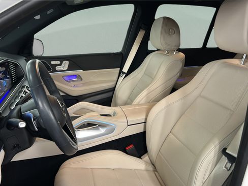 Used 2025 Mercedes-Benz GLE 450e 4MATIC image 13