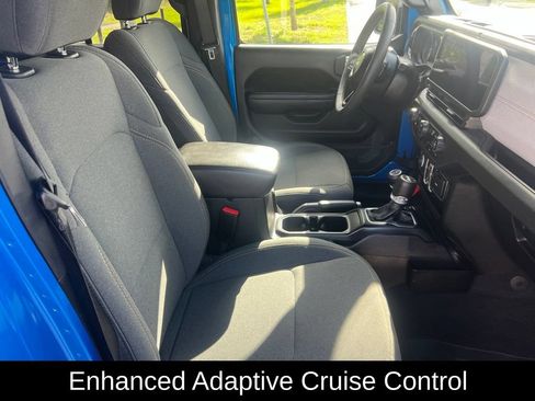 Used 2024 Jeep Wrangler Unlimited Sport AWD/4WD image 15