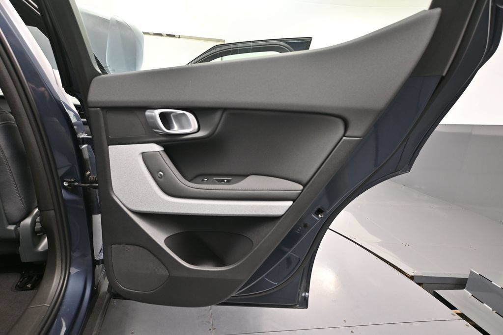 Used 2024 Polestar Polestar 2 AWD/4WD image 34