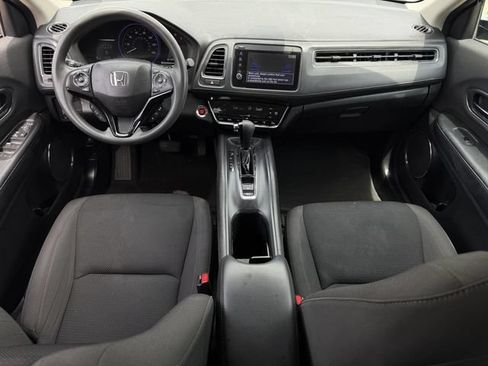Used 2022 Honda HR-V EX image 10