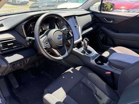 Used 2024 Subaru Outback Premium AWD/4WD image 12