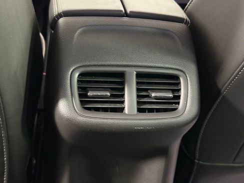 Used 2022 Buick Envision Essence w/ Safety Package image 26