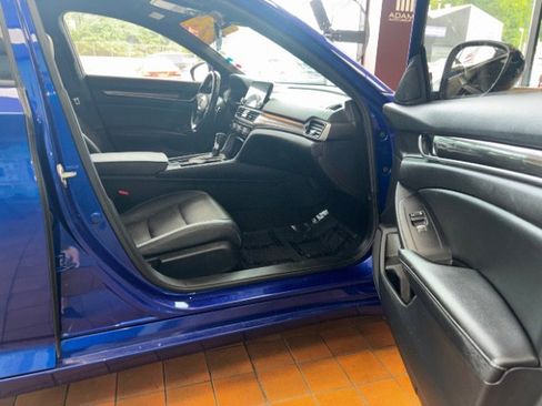 Used 2020 Honda Accord Sport image 24