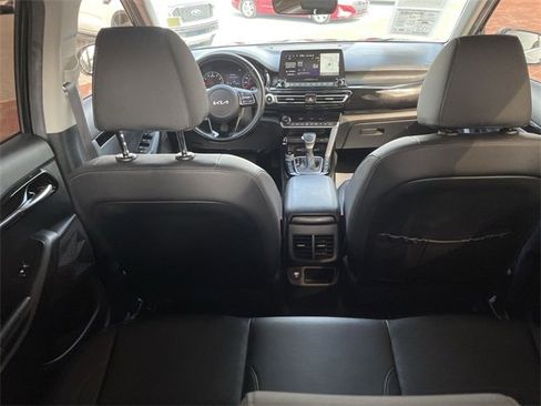 Used 2023 Kia Seltos EX image 34