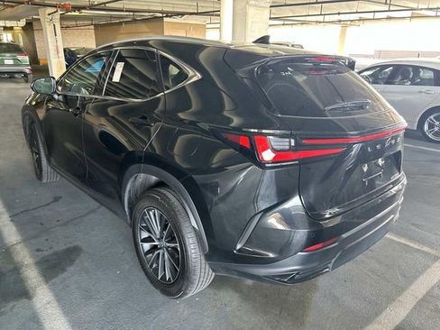 Used 2024 Lexus NX 250 FWD image 2