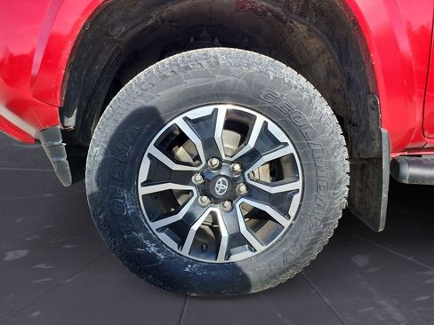 Certified 2023 Toyota Tacoma TRD Sport image 14