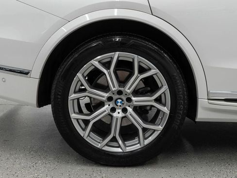 Used 2026 BMW X7 xDrive40i AWD/4WD image 50