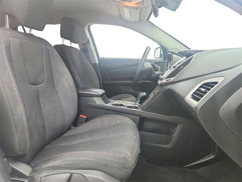 Used 2017 GMC Terrain SLE image 21