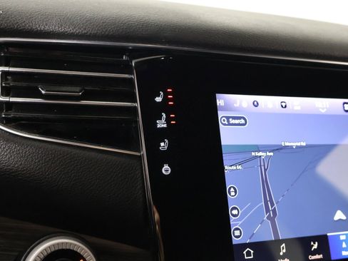 Used 2022 Jeep Wagoneer Series II image 8