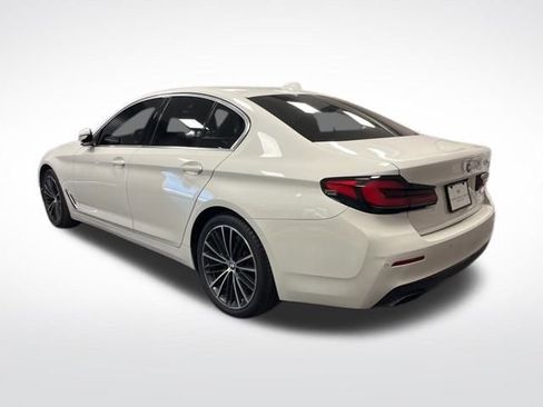 Used 2021 BMW 540i 540i 4D Sedan w/ Convenience Package image 3