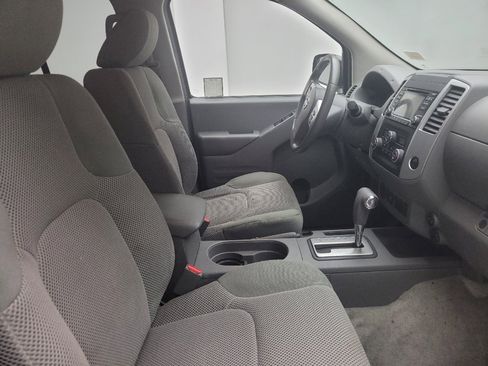 Used 2018 Nissan Frontier SV w/ Value Truck Package RWD image 21