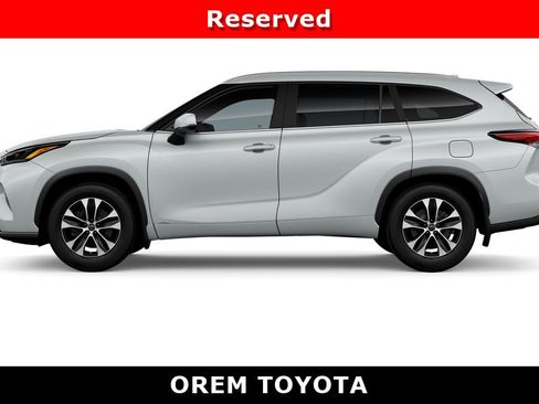 New 2026 Toyota Highlander XLE AWD/4WD image 4