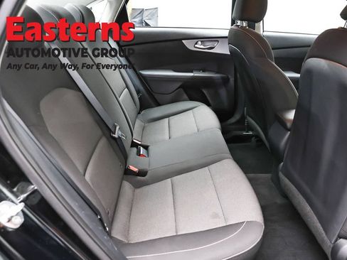 Used 2023 Kia Forte LXS w/ LXS Technology Package FWD image 23