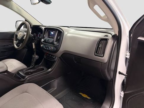 Used 2016 Chevrolet Colorado W/T image 23