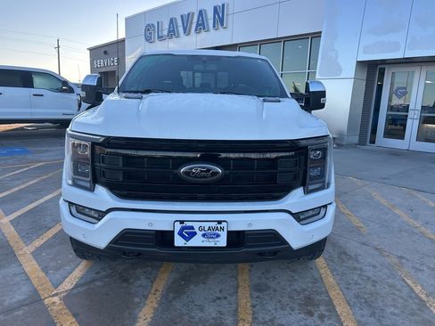 Used 2022 Ford F150 Lariat w/ Equipment Group 502A High image 8