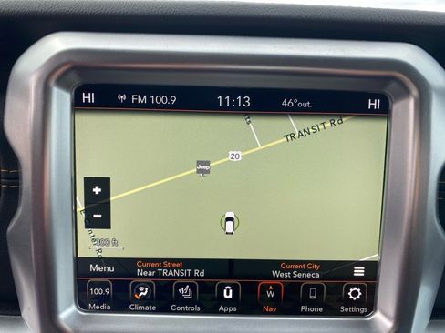 Used 2022 Jeep Gladiator Overland image 17