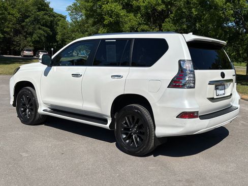 Used 2023 Lexus GX 460 Premium w/ Premium Plus Package AWD/4WD image 4