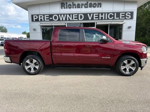Used 2023 RAM 1500 Laramie AWD/4WD image 2