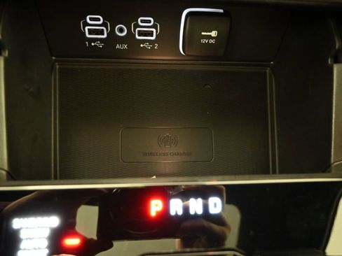 New 2025 Jeep Grand Cherokee L Limited w/ Luxury Tech Group II image 33