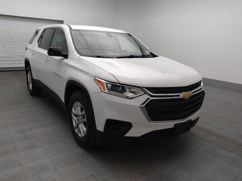 Used 2020 Chevrolet Traverse LS image 13