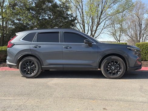 Used 2025 Honda CR-V Sport image 2