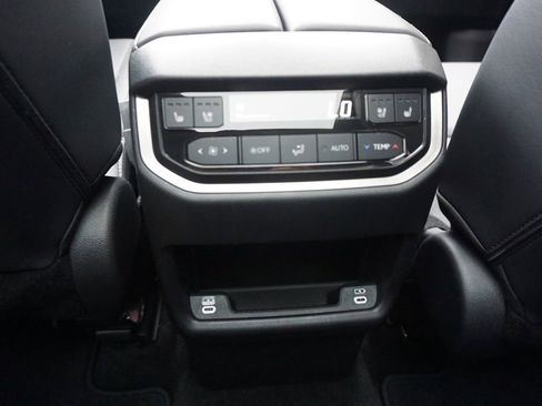 Used 2024 Lexus TX 350 FWD w/ Captains Chair Package image 15