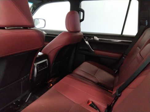 Used 2023 Lexus GX 460 Premium image 42