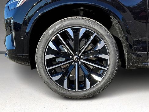 New 2026 Volvo XC90 B6 Ultra w/ Protection Package Premier image 12