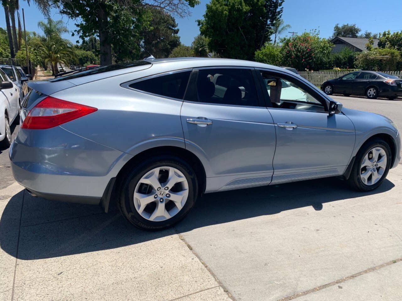 Used 2010 Honda Crosstour EX-L image 7